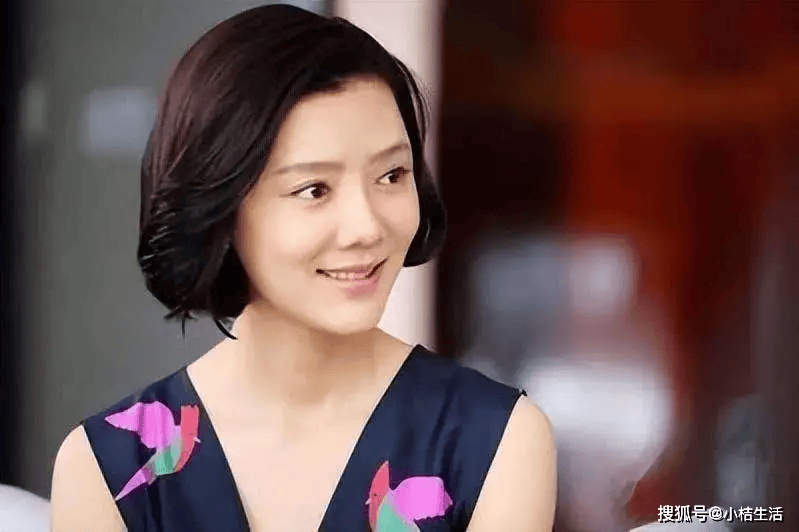 宴奢华与平淡的人生反差开元棋牌车晓43岁生日(图3)